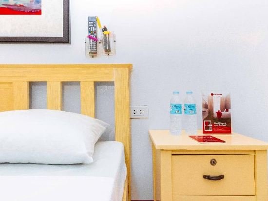 Фото RedDoorz near Cebu Metropolitan Cathedral