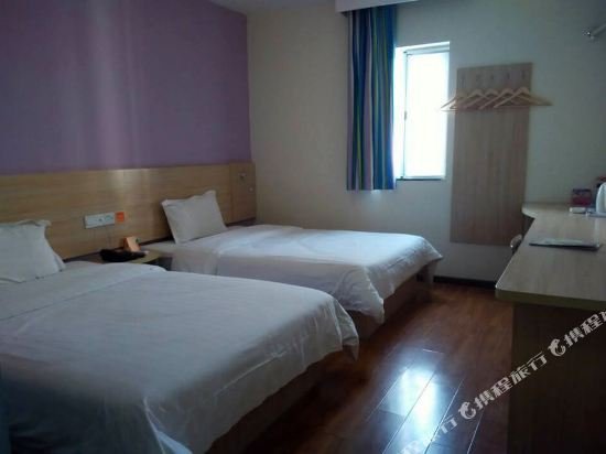 Фото 7 Days Inn Suining Jixiang Building Branch