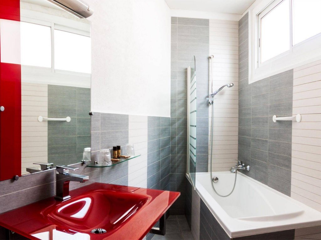 Фото Hôtel Le Chardon Bleu