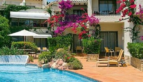 Внешний вид отеля Baita dei Pini в Бормио, фото 2