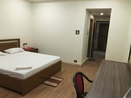 Гостиница Hotel Tourist Inn