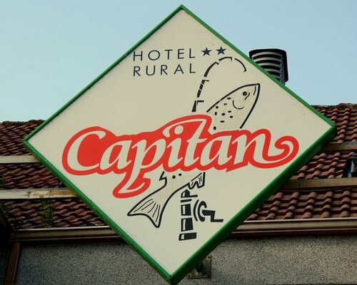 Гостиница Hotel Capitan La Vega