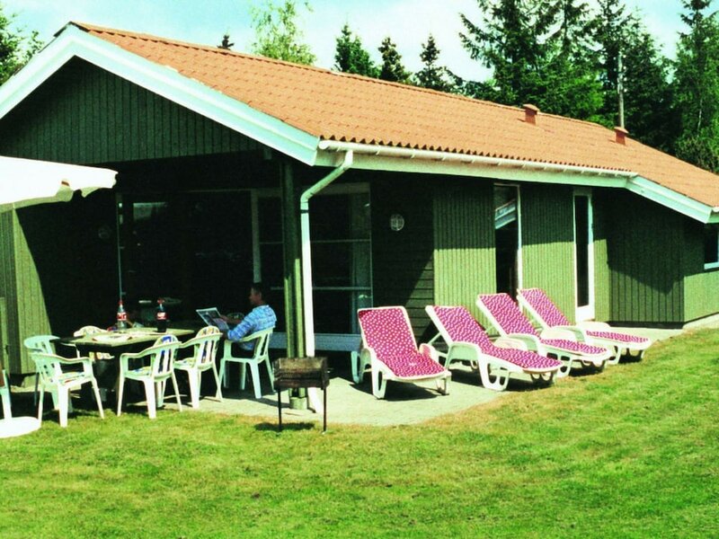 Жильё посуточно Attractive Holiday Home in Væggerløse With Sauna