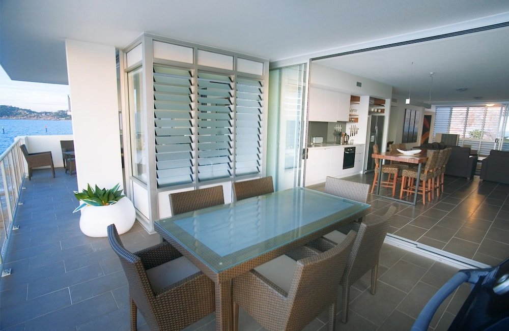 Фото 1 Bright Point Apartment 5101