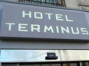 Гостиница Hôtel Terminus в Нанте