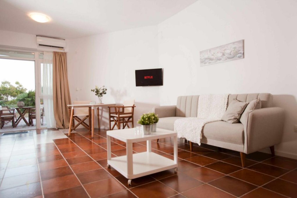 Фото Zennova 32 Kallithea Blue Paradise