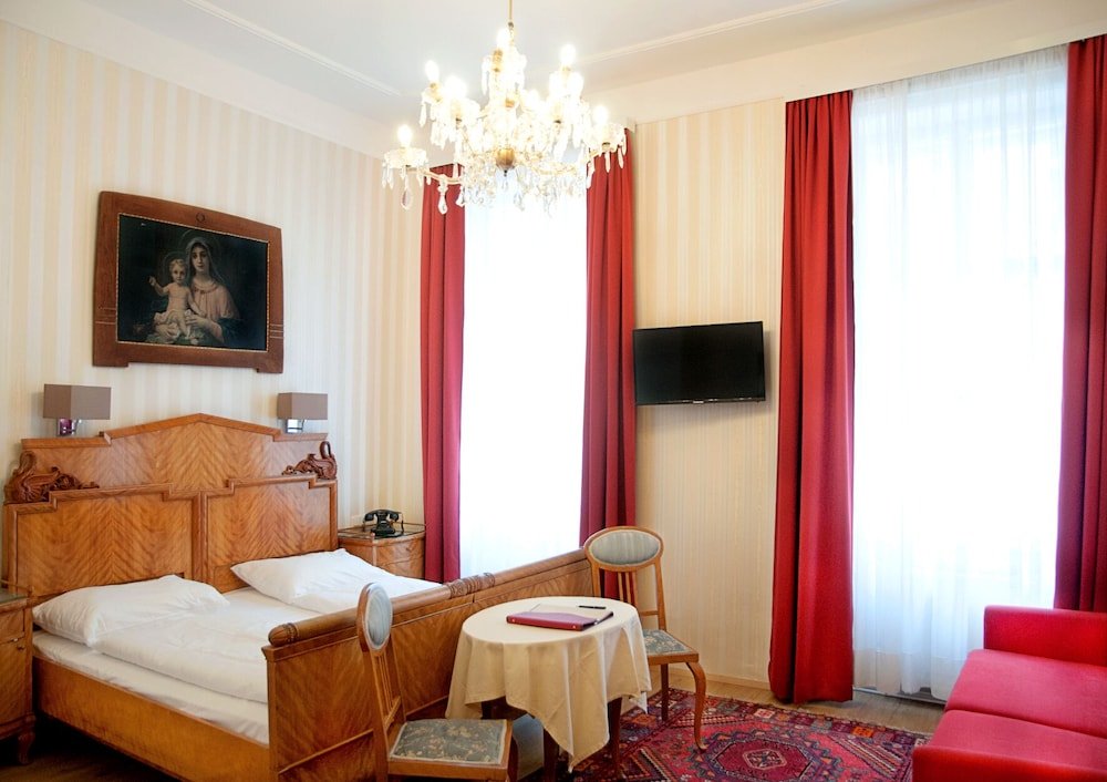 Фото Hotel Pension Andreas