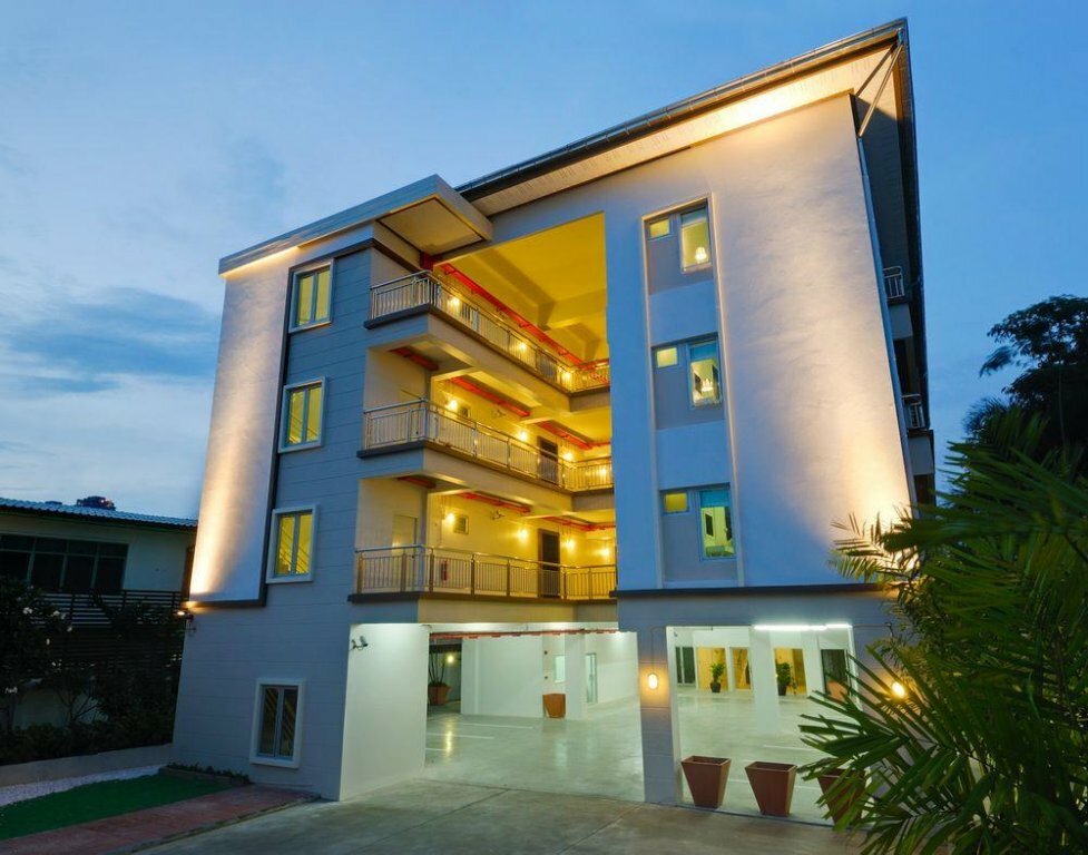 Hotel Freesia Saladaeng Silom Apartments, Bangkok, photo