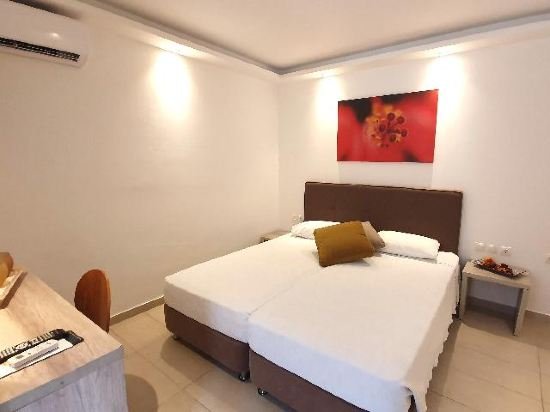 Фото Philippion Hotel & Apartments