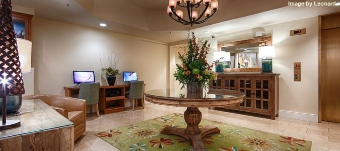 Фото Hilton Garden Inn Davis Downtown