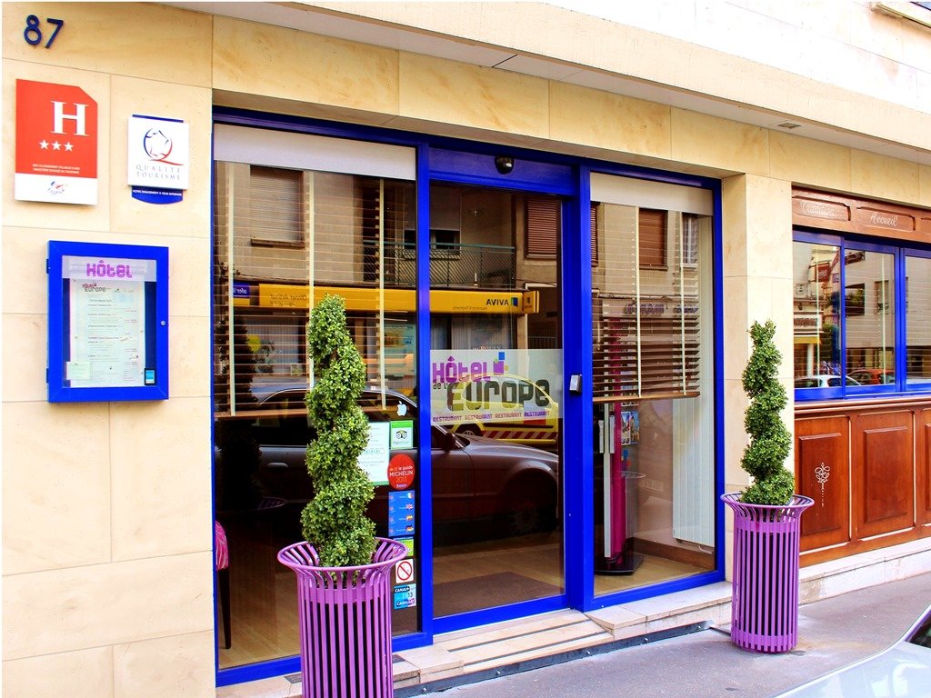 Фото отеля 1