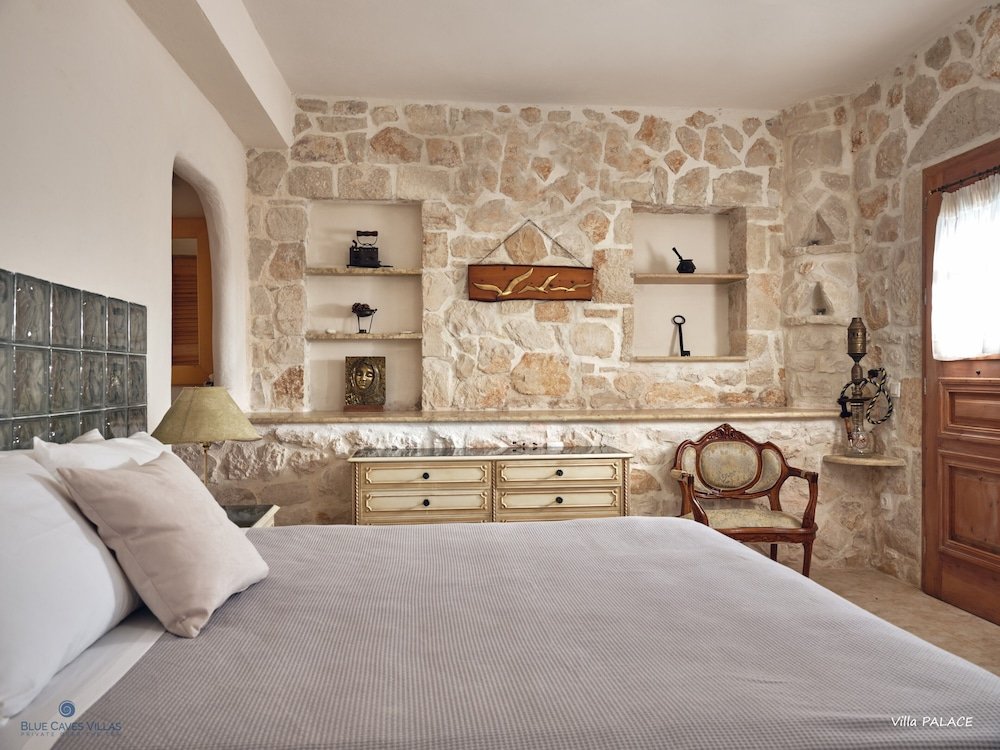 Фото Blue Caves Villas