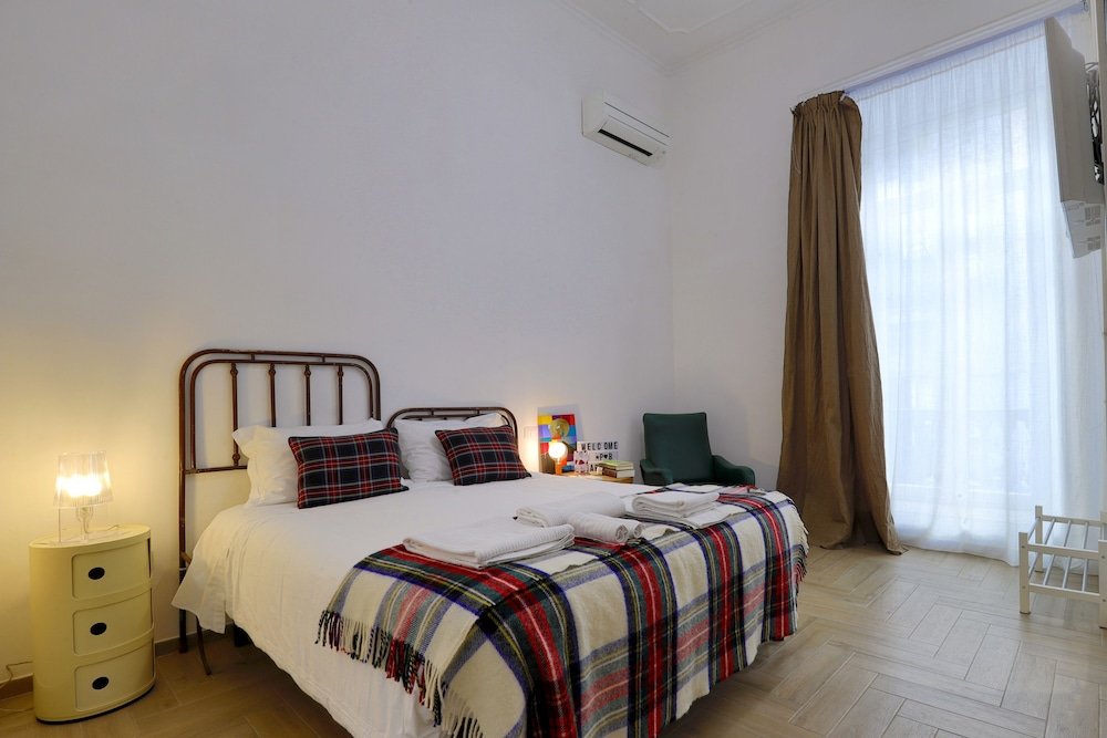 Фото Palazzo Bevilacqua Napoli B&b