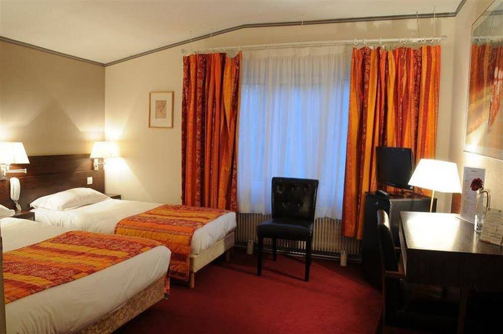 Фото Hotel Aerotel l’étape du silence