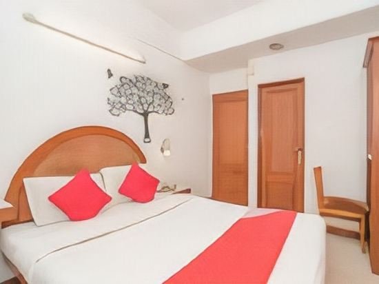 Фото Oyo 765 Hotel Sunil Residency