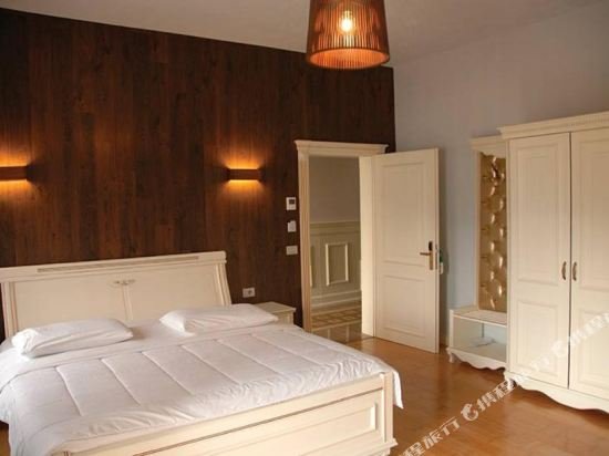 Фото Hotel 1 Maji