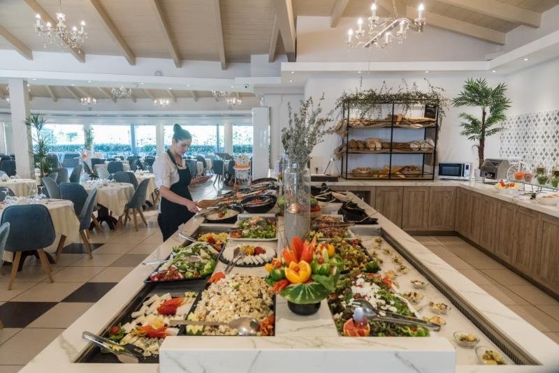 Фото Tsilivi Beach Hotel