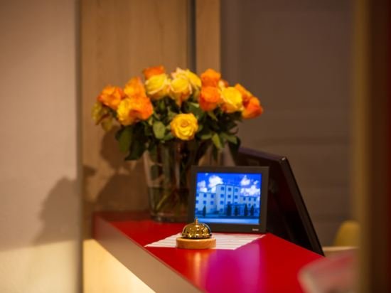 Фото Montana Hotel Köln-Bonn Airport