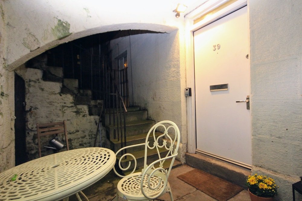 Фото Silver Lining - St Patrick Sq Apartment