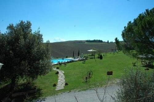 Внешний вид отеля Agriturismo San Giorgio в Монтерони д'Арбии, фото 2