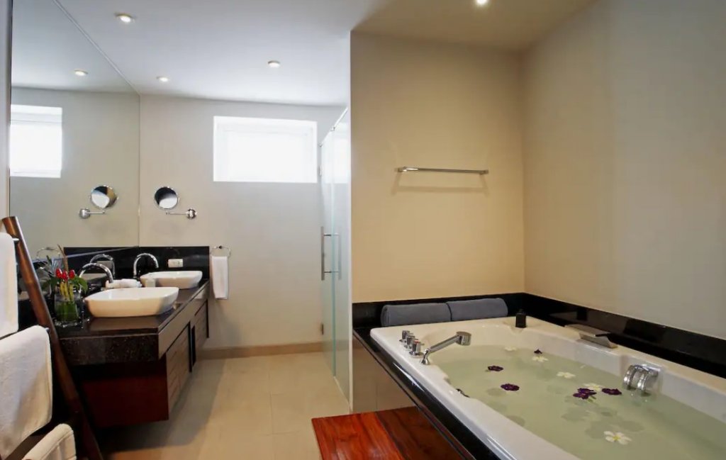 Фото Serenity Resort & Residences Phuket