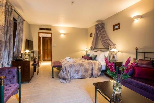 Фото Mystras Grand Palace Resort & SPA