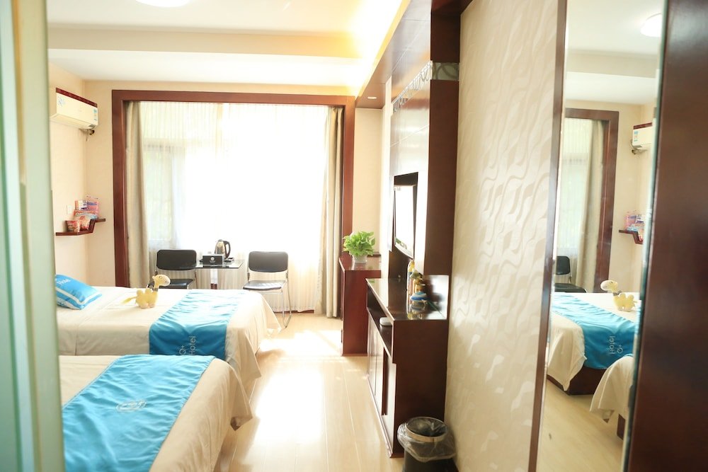 Фото Ezhou Red Sun Grand Hotel