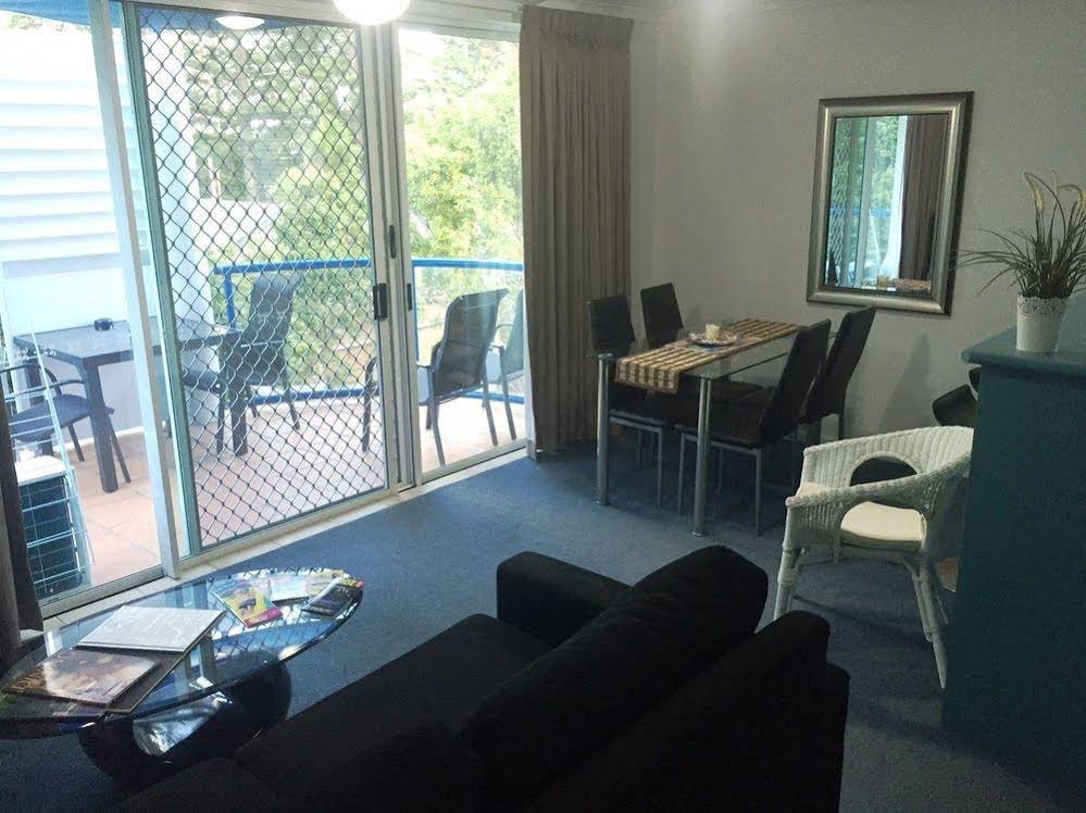 Фото Surfers Beach Resort 2