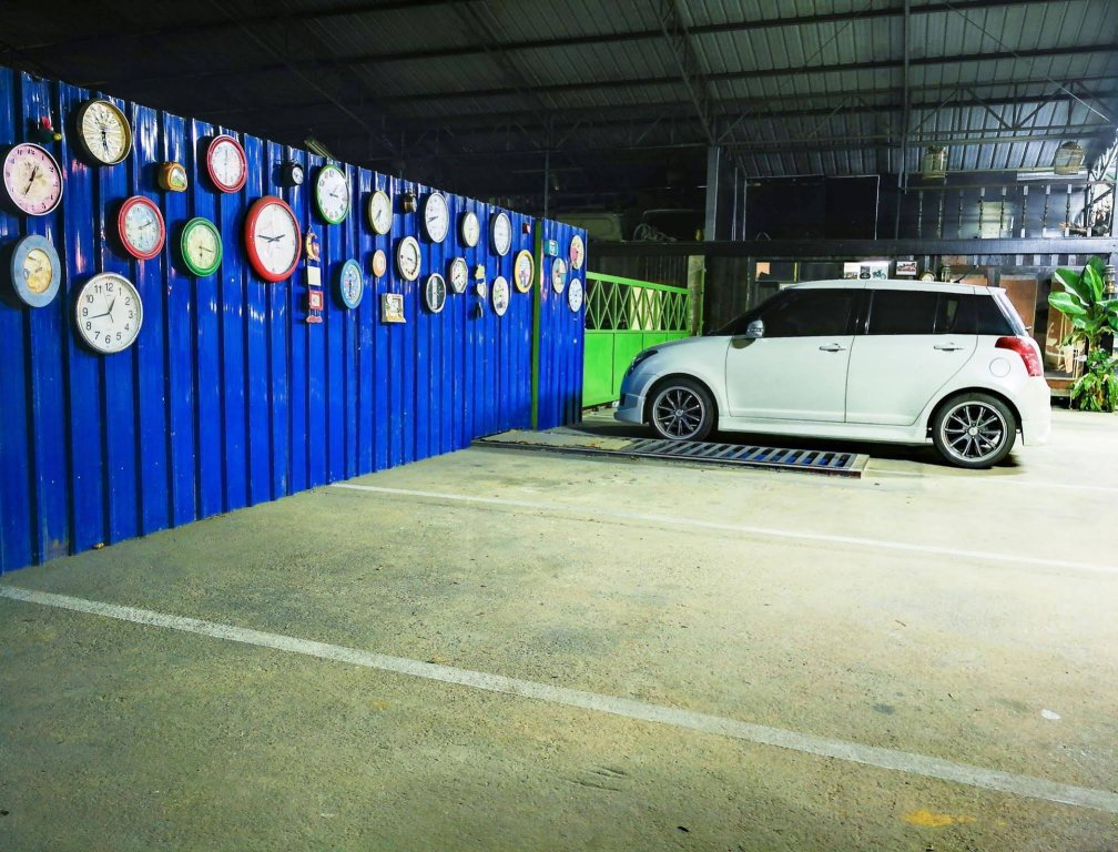 Фото Hua Hin In Boxes Resort