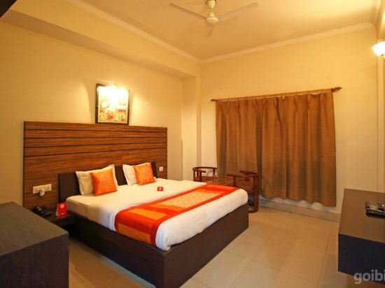 Фото Oyo 4754 Hotel Center Point