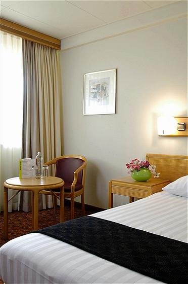 Фото Park Plaza Utrecht