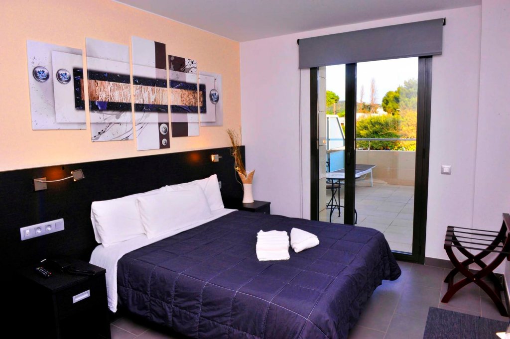 Фото Hotel 6 Bis