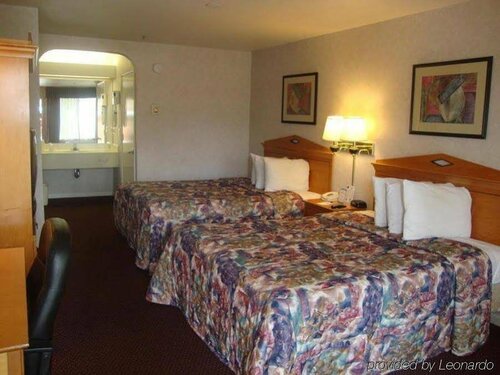 Гостиница Americas Best Value Inn Manteca