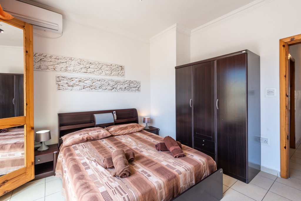 Фото St Julians Bay Hotel Malta