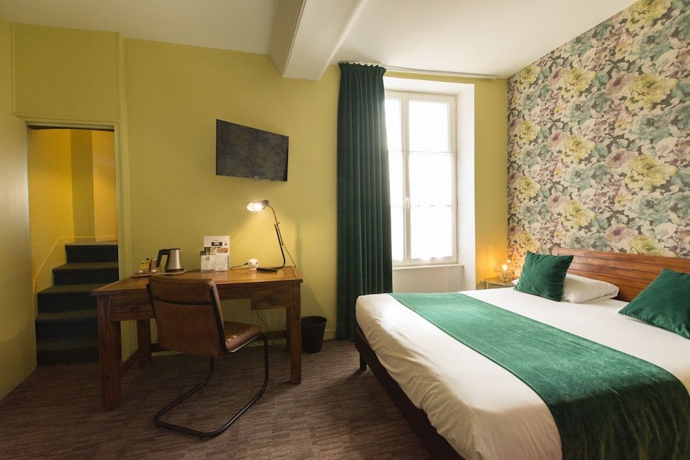 Фото Logis Hôtel le Vert Galant