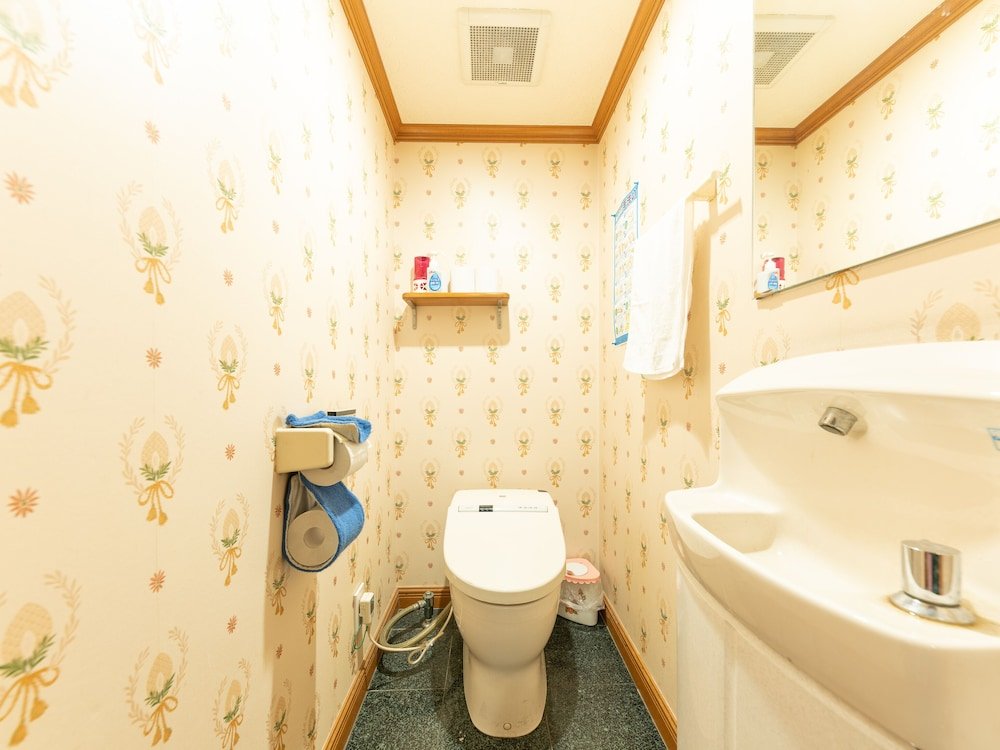 Фото Nishikawaguchi Station Hotel Stay Lounge