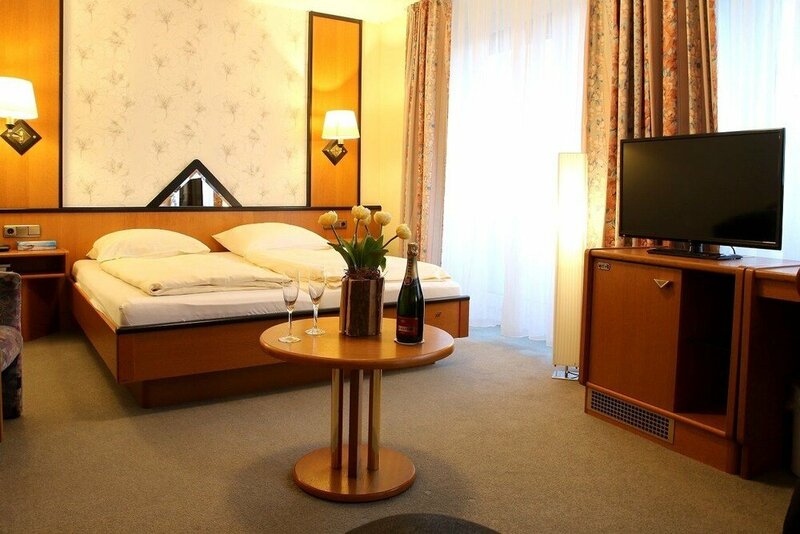 Гостиница Hotel Münchner Hof в Херфорде