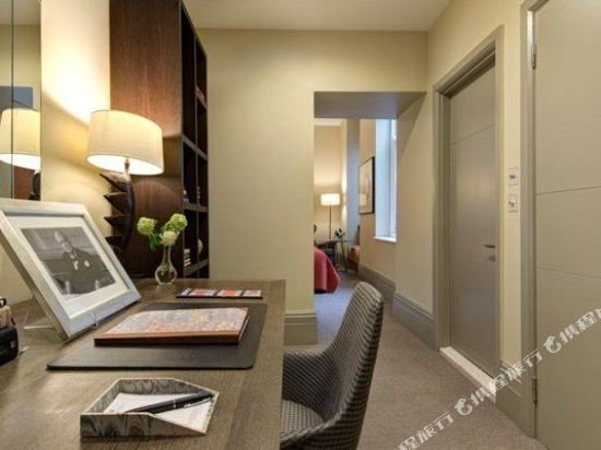 Фото Brown's Hotel