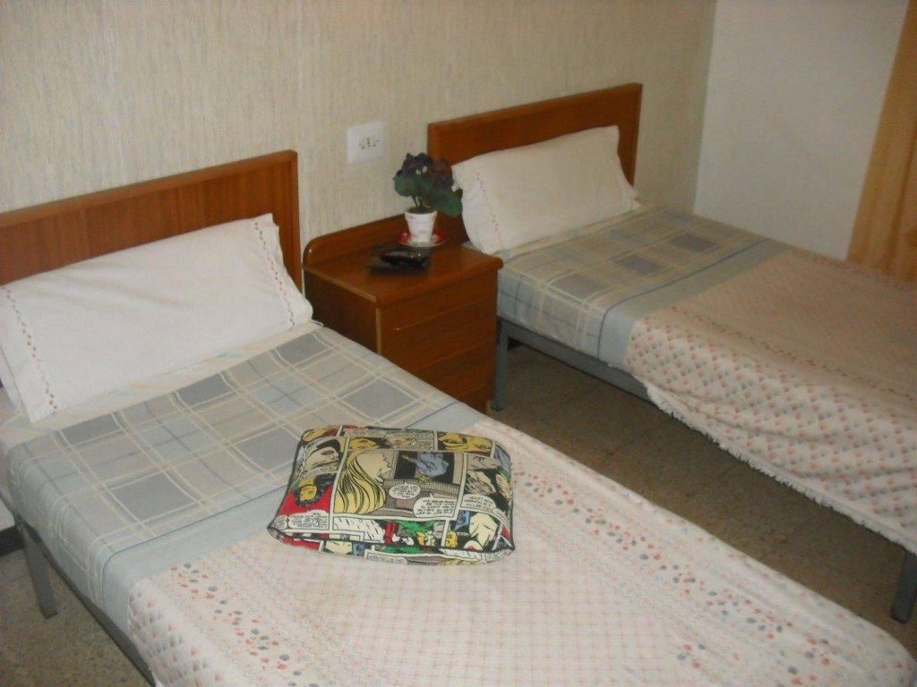 Фото Hostal Cassà