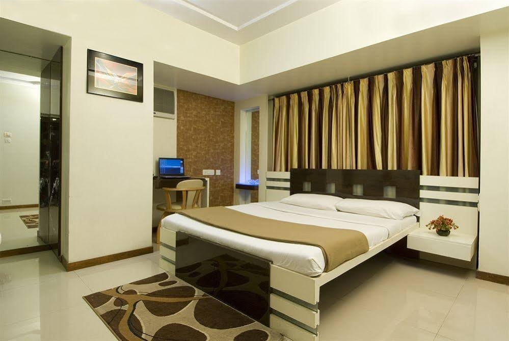 Фото Hotel Planet Residency