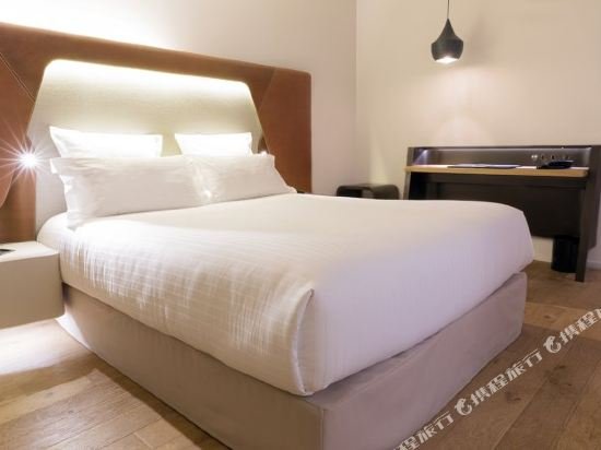 Фото Hôtel Les Haras