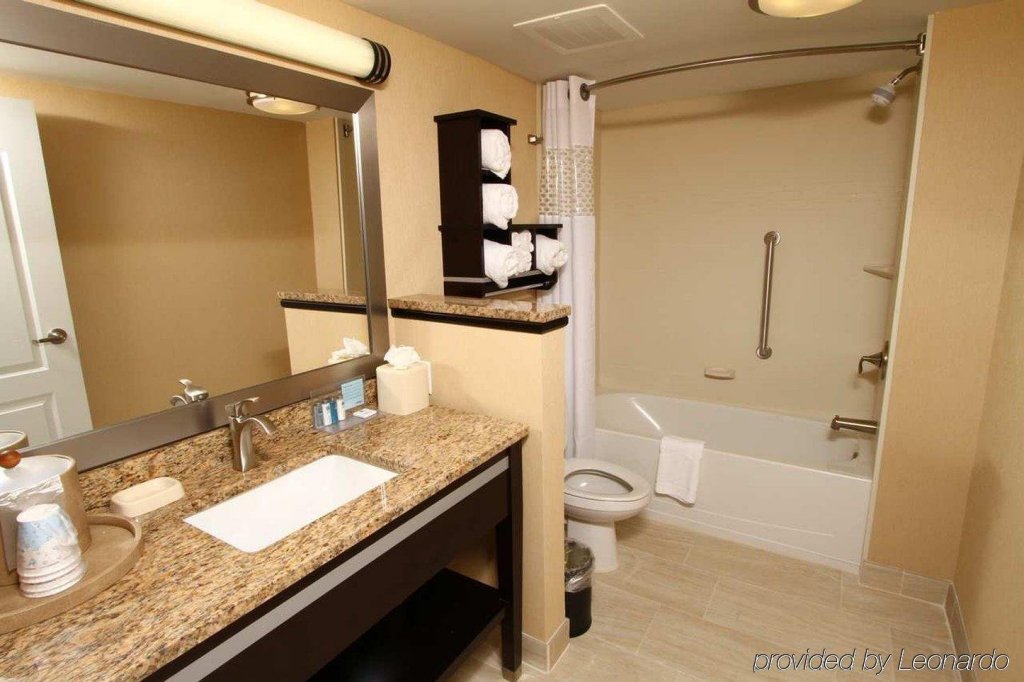 Фото Hampton Inn Daytona Beach/Beachfront