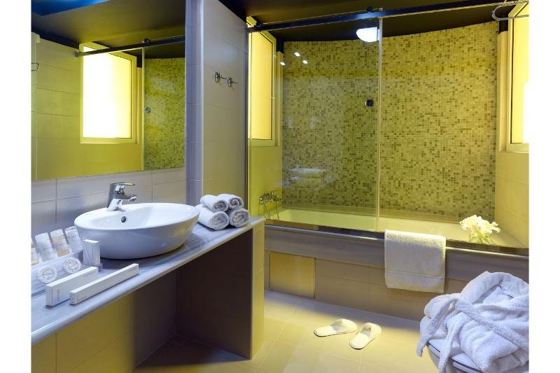 Фото Lato Boutique Hotel