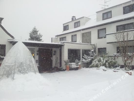 Фото Hotel Kölner Hof Refrath