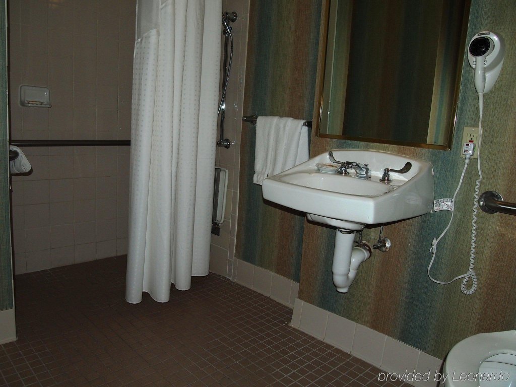 Фото The Watson Hotel