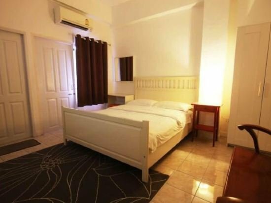 Hotel Namnon Place, Bangkok, photo