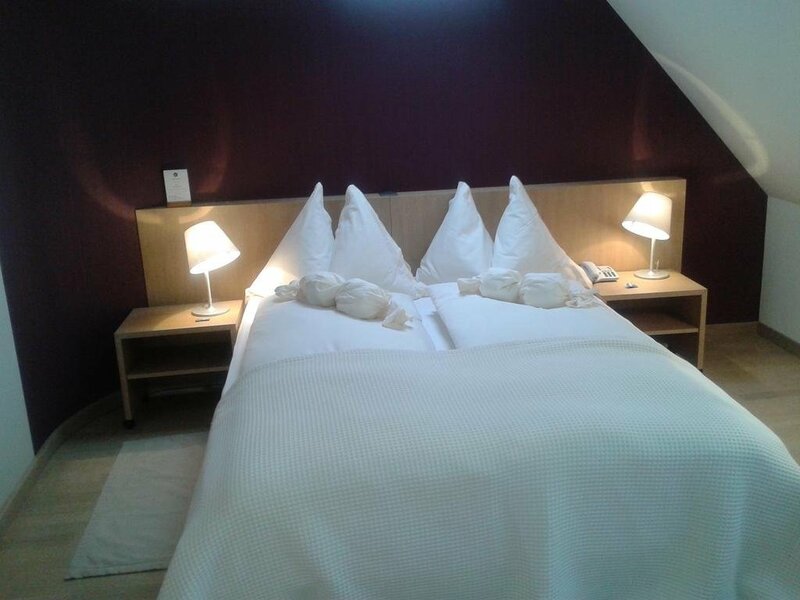 Гостиница Hotel Jean-Jacques Rousseau