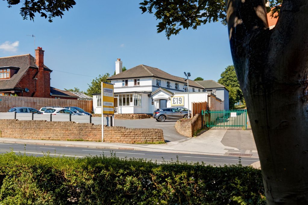 Фото отеля 3