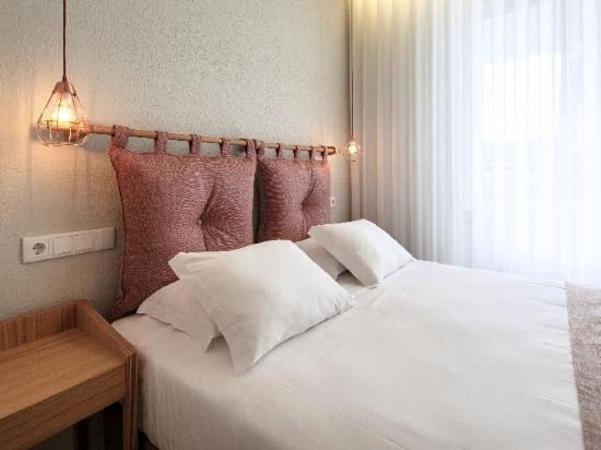 Фото The Rex Hotel