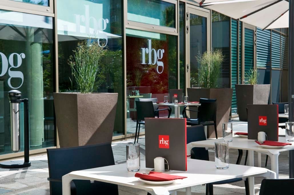 Фото Park Inn by Radisson Stuttgart